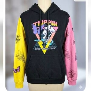 Fresh Laundry hooded Trippin Good Vibes Only pullover Medium.